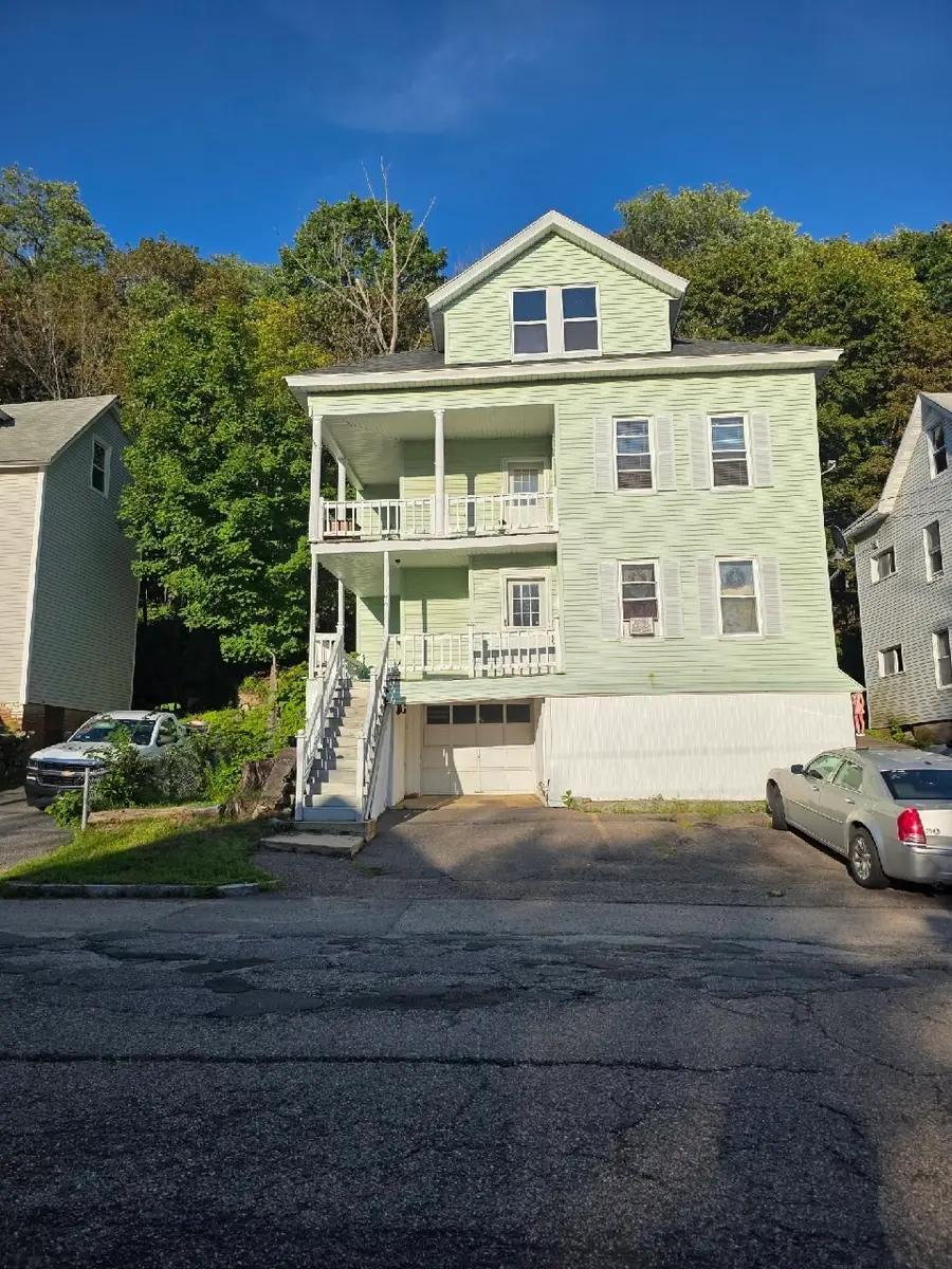 190 Pine St, Gardner, MA 01440 - #2