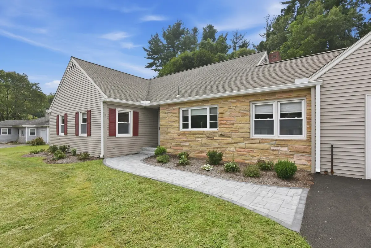 71 Norlen Park, Bridgewater, MA 02324 - #1