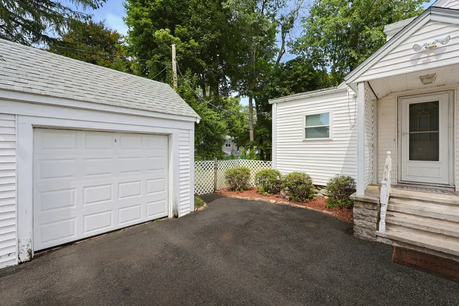 425 Prospect St, Norwood, MA 02062 - #2