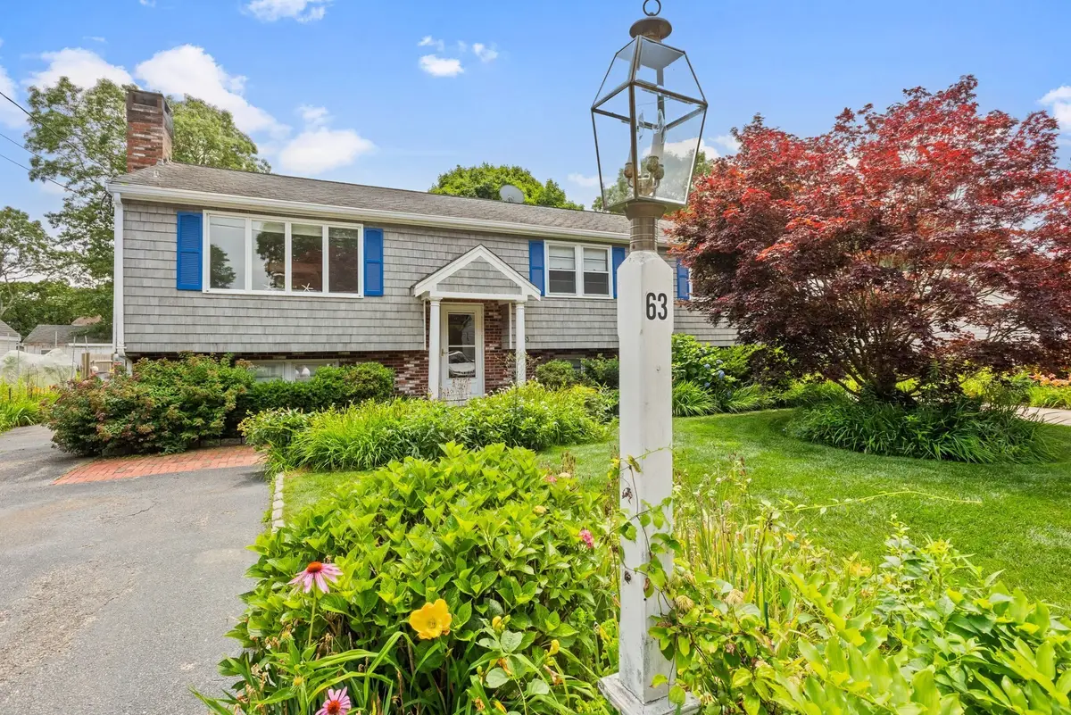 63 Ellsworth Dr, East Falmouth, MA 02536 - #1