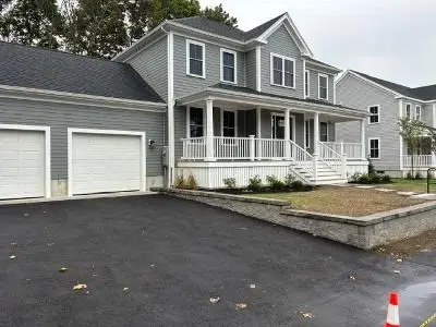 17 Jessica Lane, Weymouth, MA 02190