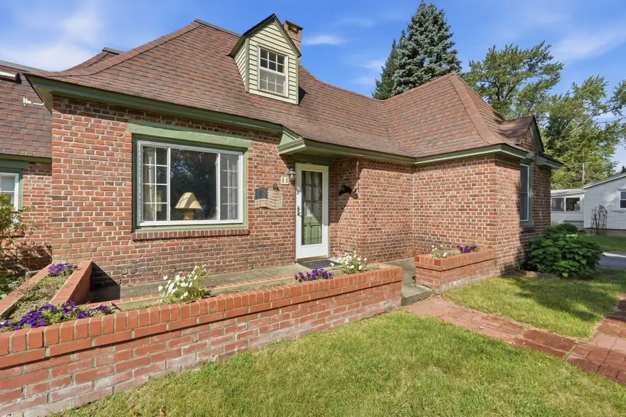 88 Homestead Avenue, Greenfield, MA 01301 - #3