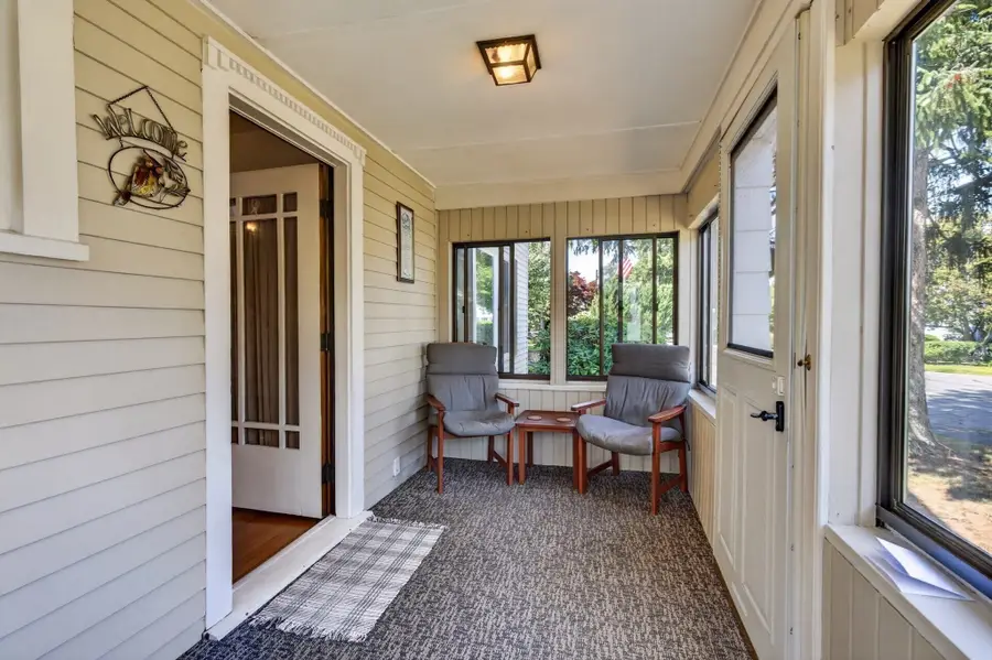 19 Wilson Rd, Stoneham, MA 02180 - #3