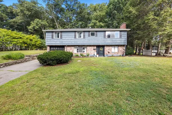 21 Mcadams Rd, Framingham, MA 01701