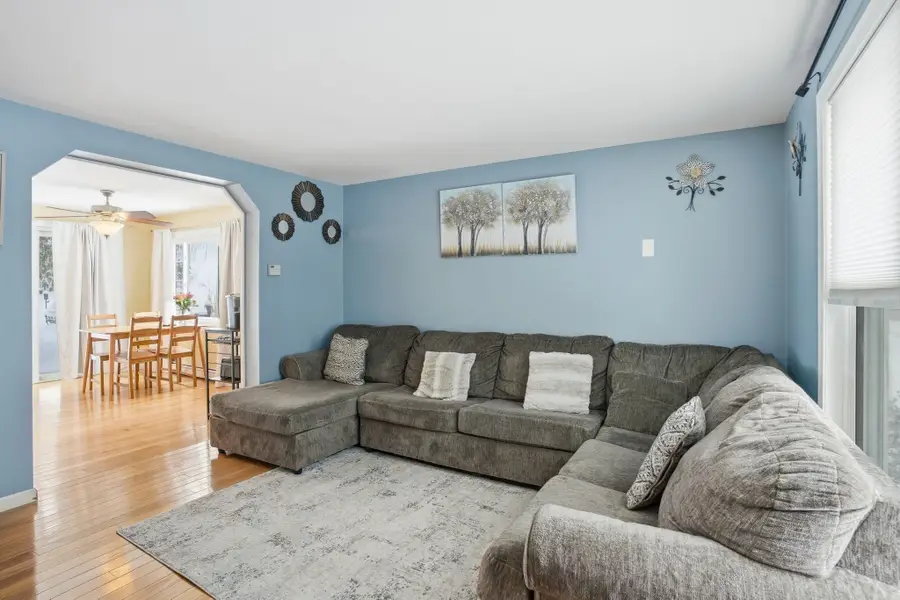 66 Buttonwood Avenue, Sutton, MA 01590 - #3