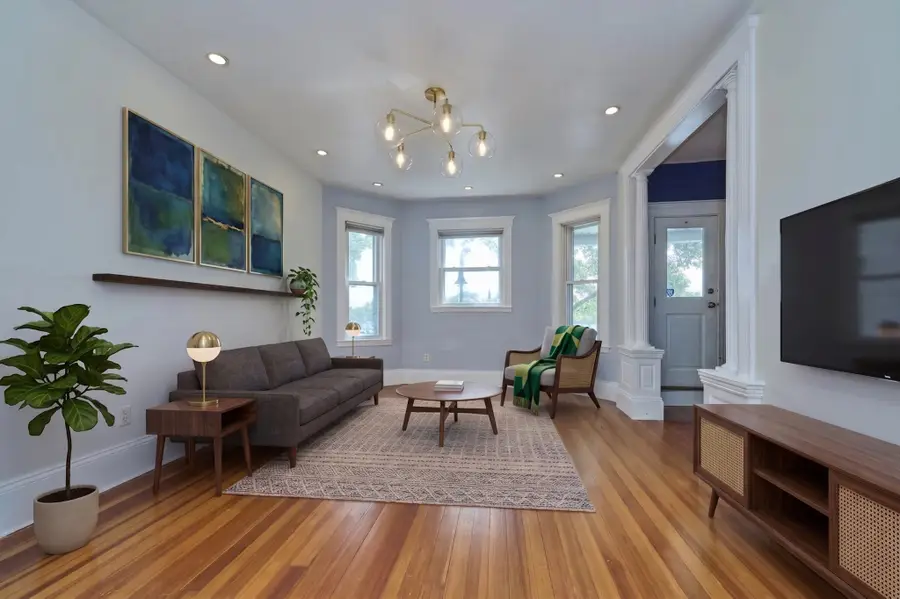 1098 Bennington St #2, Boston, MA 02128 - #3