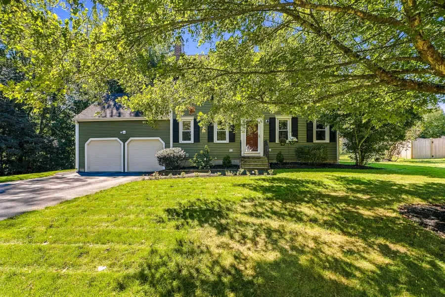 4 Florence Cir, Upton, MA 01568 - #2