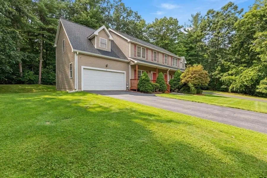 4 Oakes Circle #4, Millbury, MA 01527 - #3