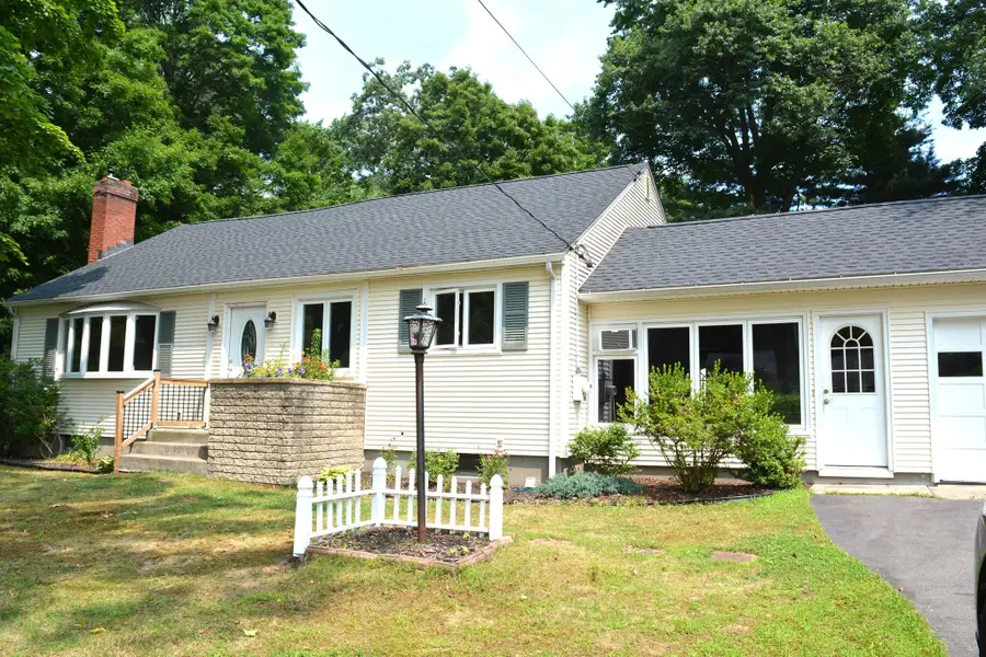 18 Highland Park Drive, West Springfield, MA 01089 - #3