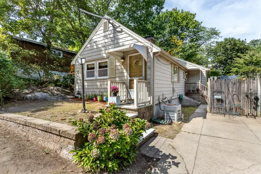 20 Crest Ave, Weymouth, MA 02189 - #2