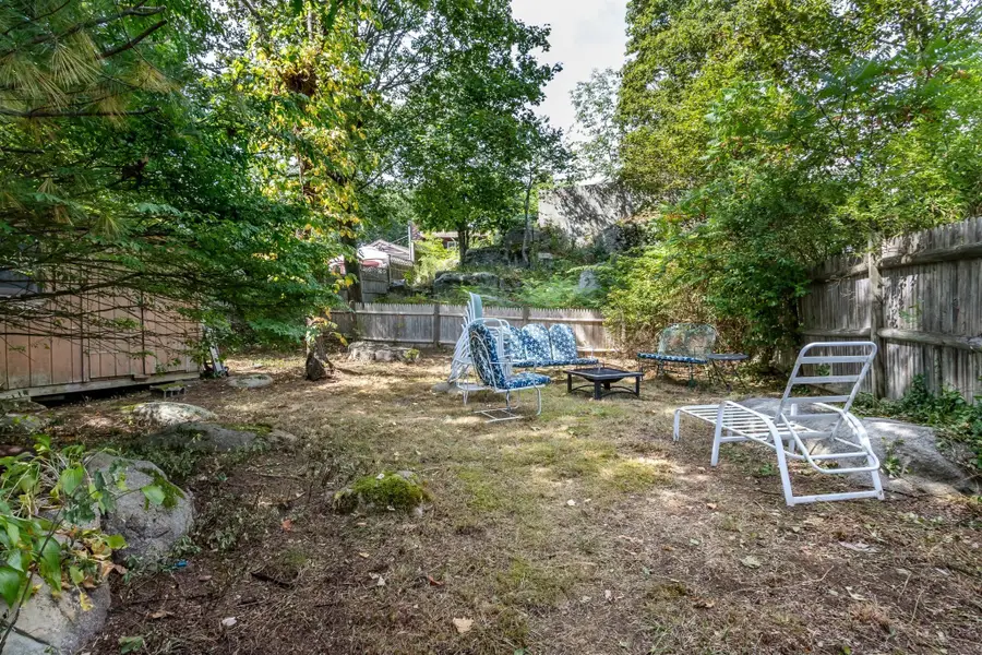 20 Crest Ave, Weymouth, MA 02189 - #3