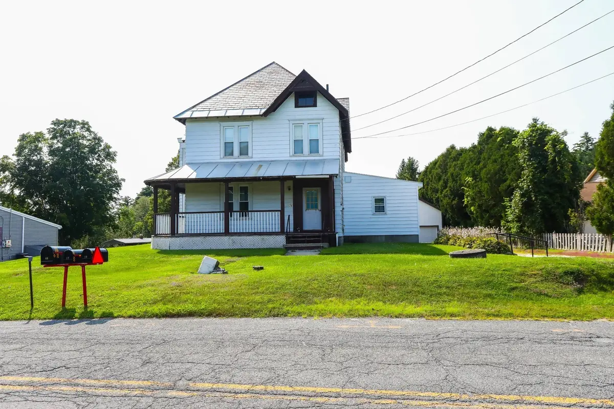 39 Middle Rd, Clarksburg, MA 01247 - #1