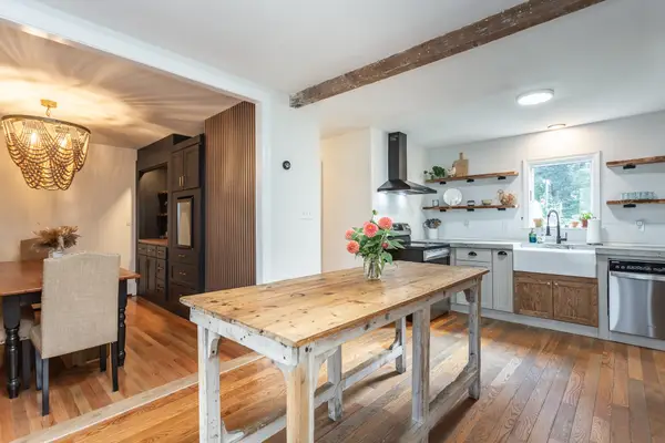 719 Warren Ave, Swansea, MA 02777