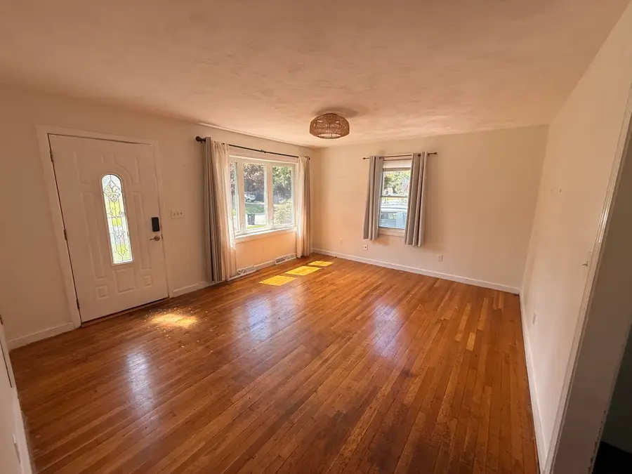 59 Poplar Rd, New Bedford, MA 02745 - #2