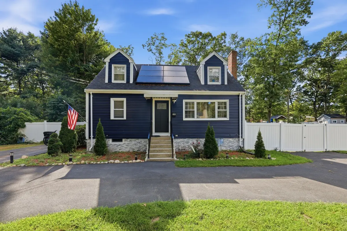 100 Farm St, Bellingham, MA 02019 - #1