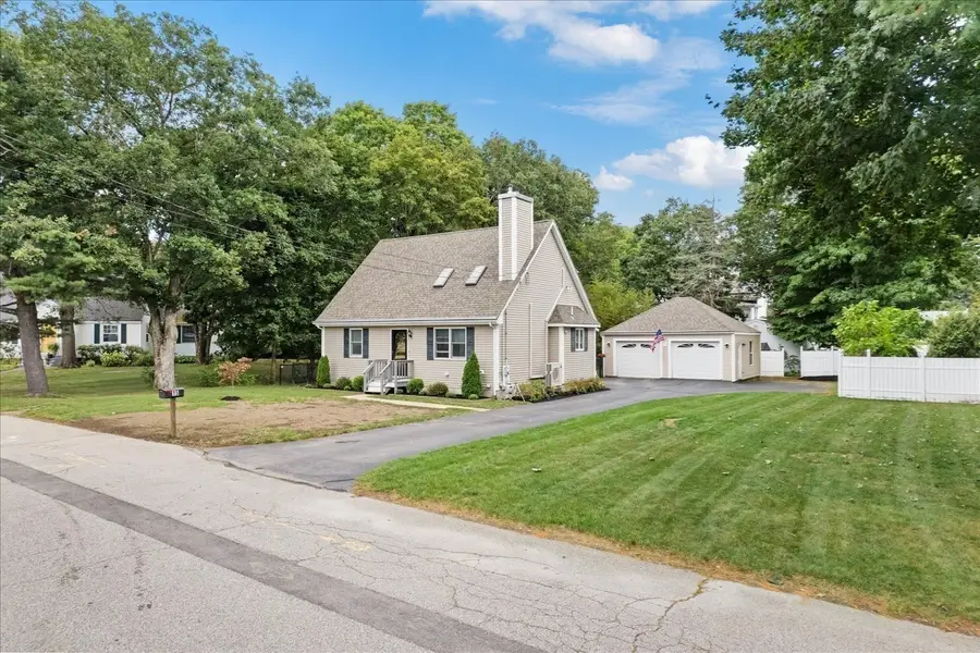 15 Crossman Ave, Attleboro, MA 02703 - #2