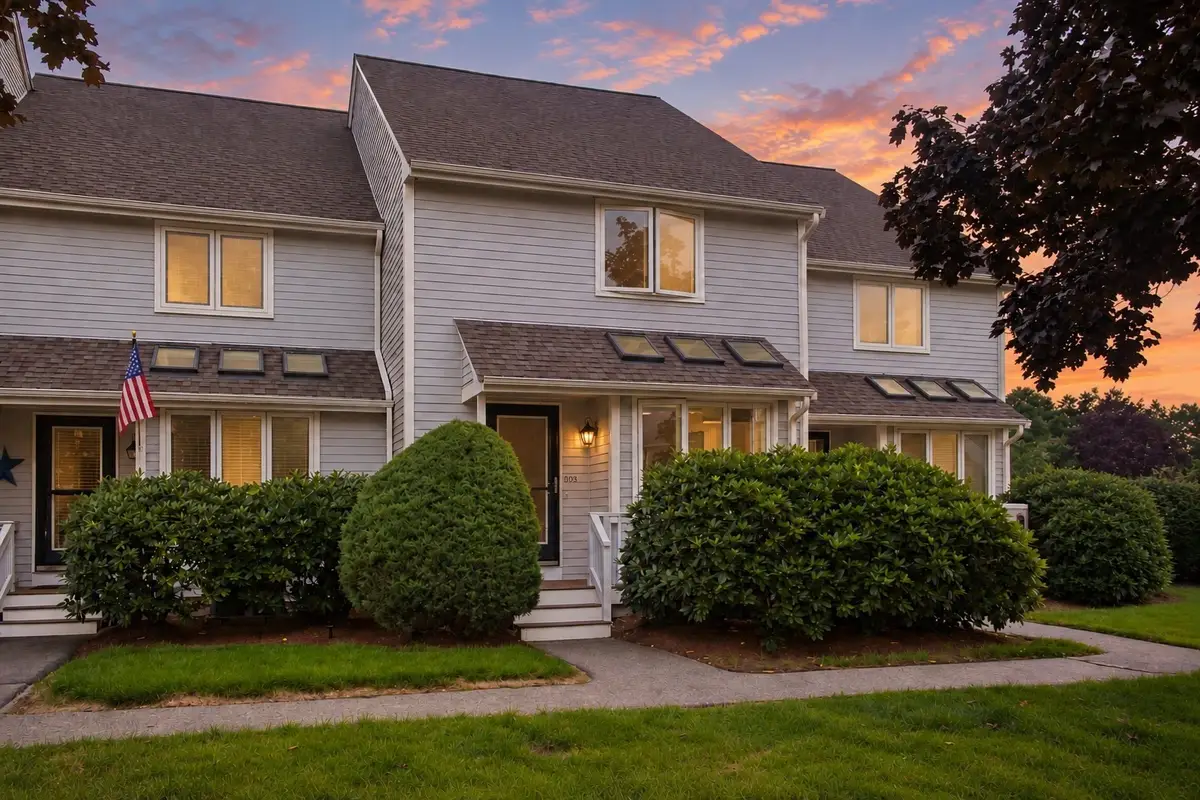 303 Maple Brook Rd. #303, Bellingham, MA 02019 - #1
