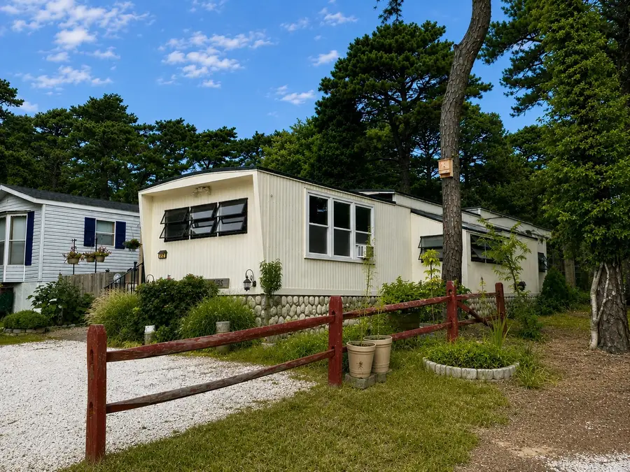 210 West #C-24, Wellfleet, MA 02667 - #2