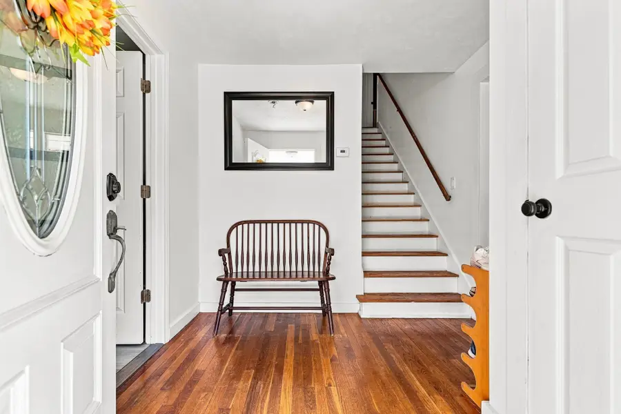36 Main Ave, East Wareham, MA 02538 - #2