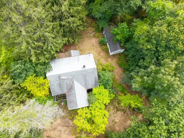 101 Willowdale, Tyngsborough, MA 01879