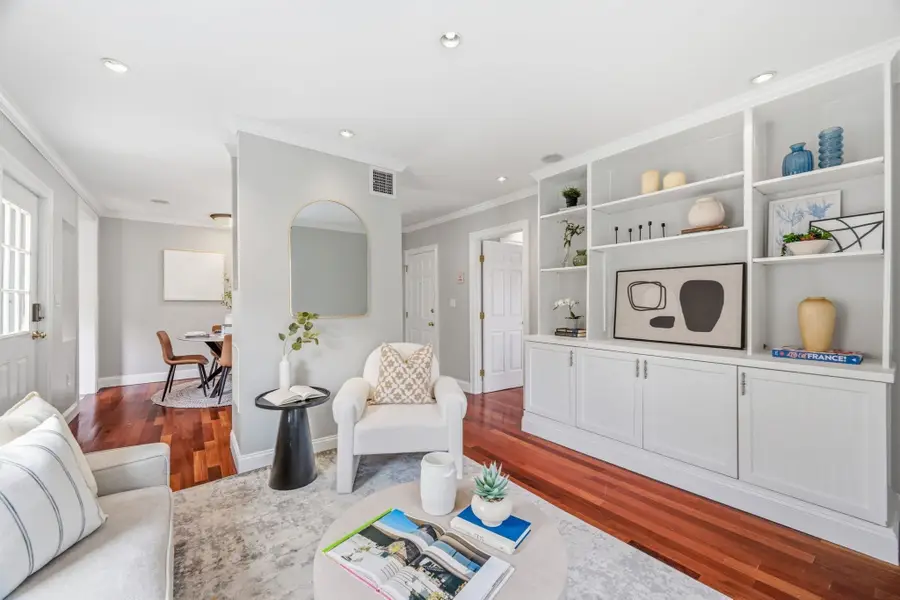 11 Parker St #2, Boston, MA 02129 - #2