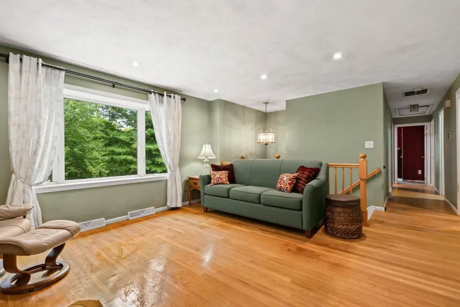 240 Central St, North Reading, MA 01864 - #3