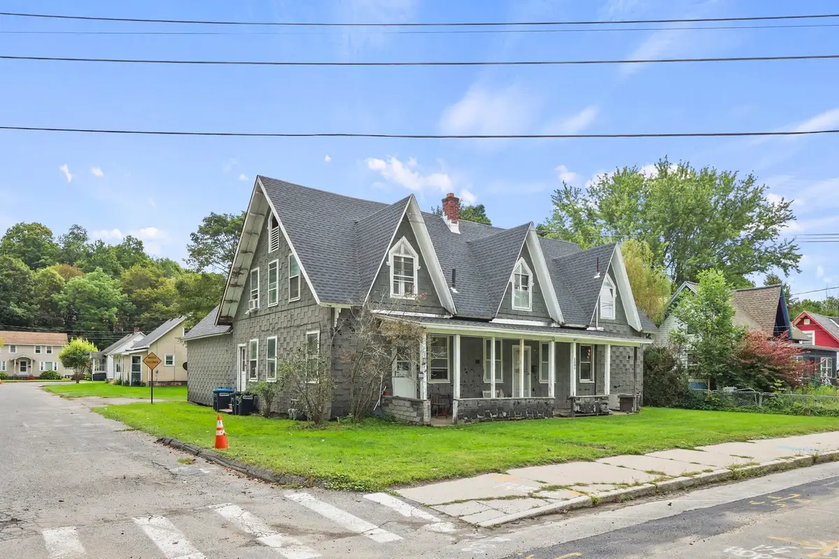 340-342 Wahconah St, Pittsfield, MA 01201 - #1