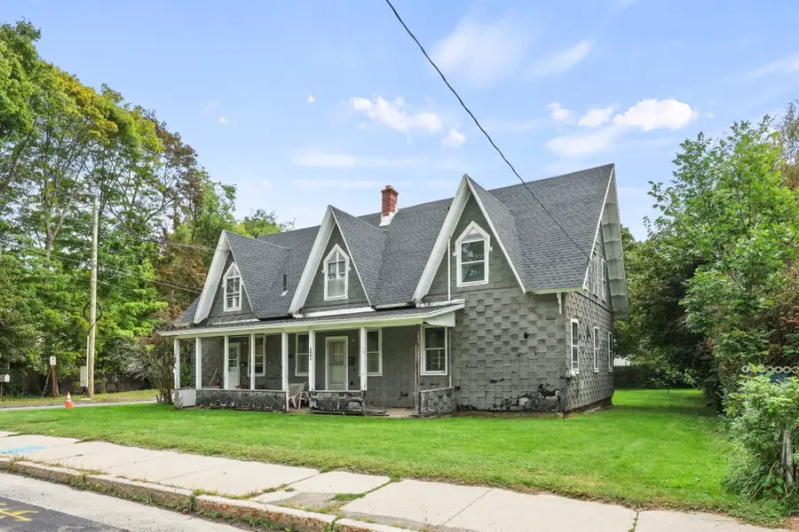 340-342 Wahconah St, Pittsfield, MA 01201 - #3