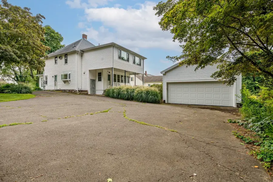 69 East St, South Hadley, MA 01075 - #2