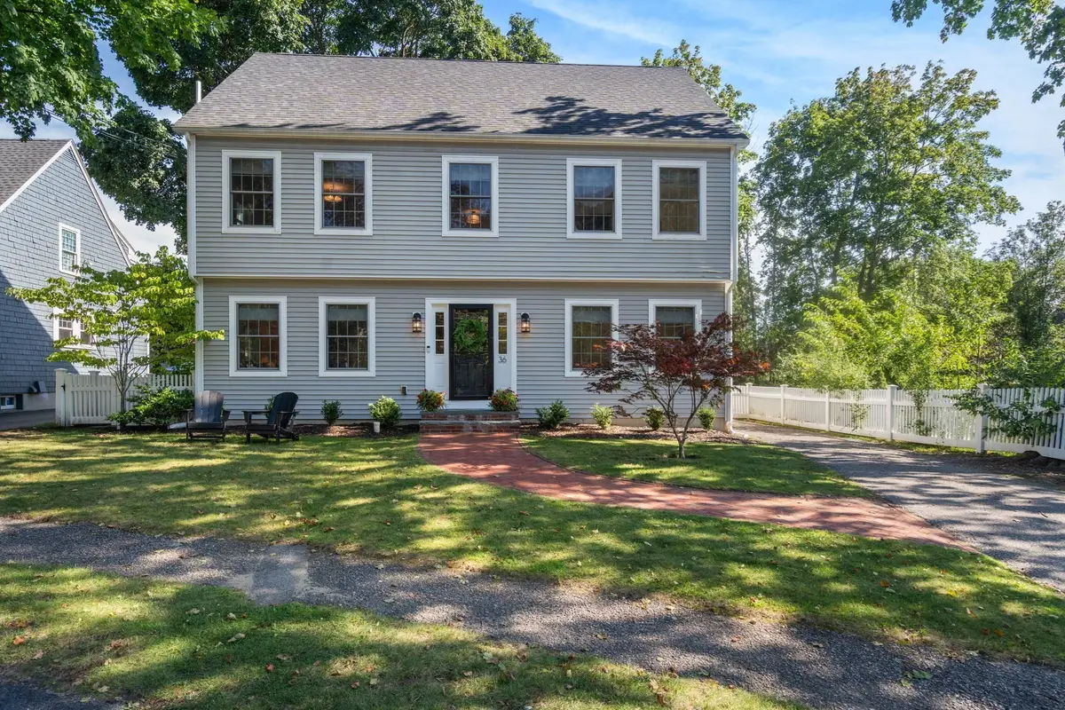 36 Thorpe Rd, Needham, MA 02494 - #1