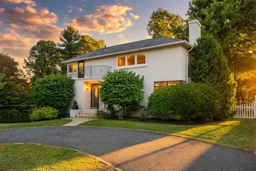 270 Moreland St, Worcester, MA 01609 - #2