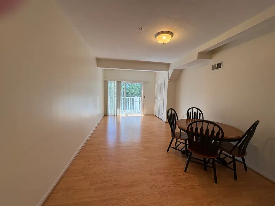 50 Adams St #109, Worcester, MA 01604 - #2