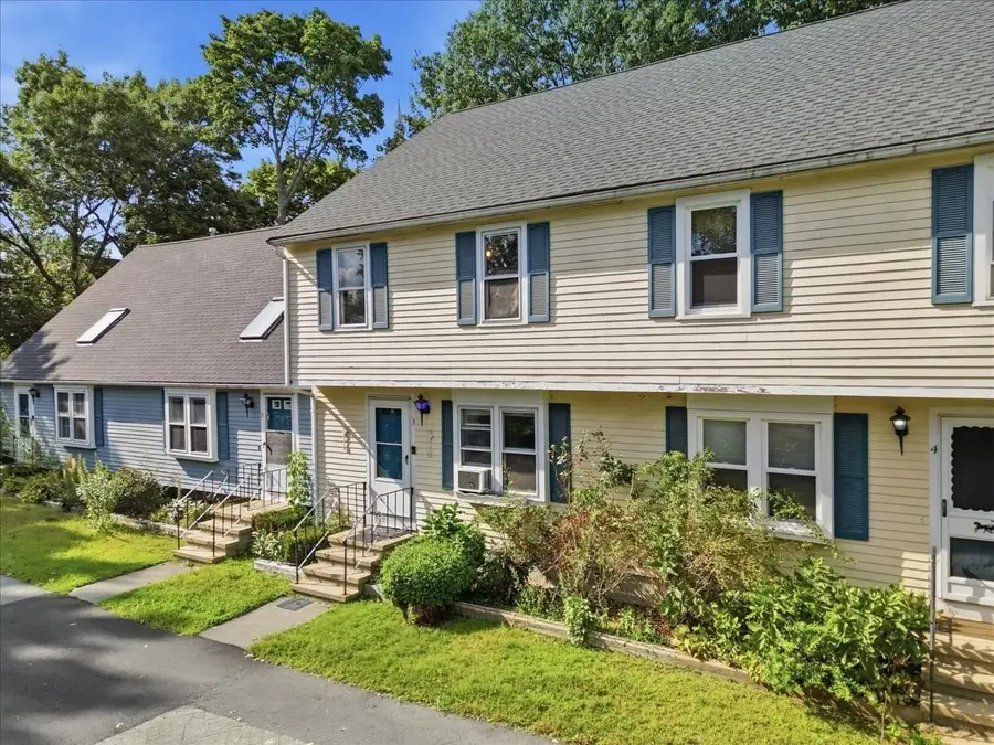 600 N Montello St #3, Brockton, MA 02301 - #2