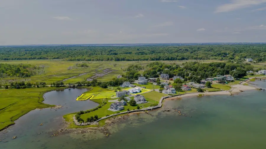 16 Shoreview Ave, Mattapoisett, MA 02739 - #3