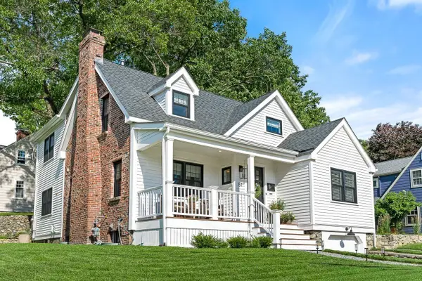 57 Glendale Ave, Melrose, MA 02176