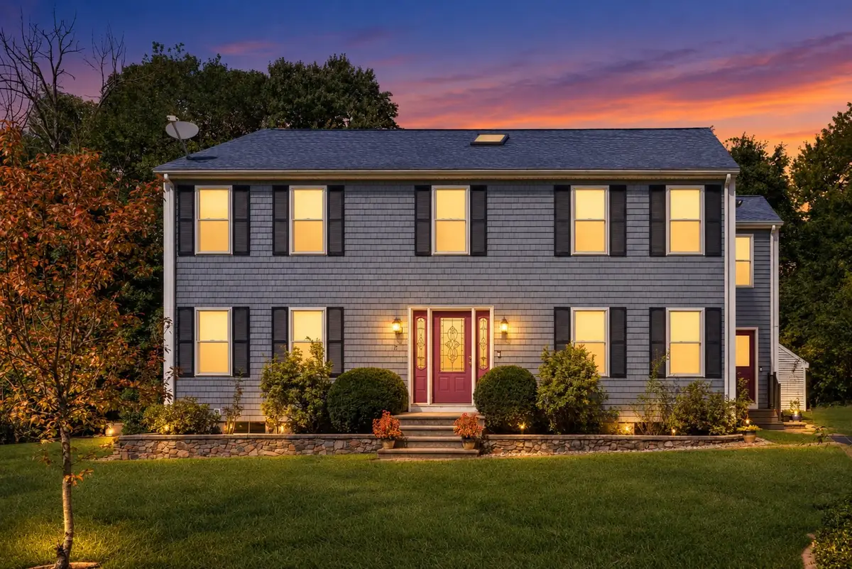 7 Eagle Rock Dr, Millville, MA 01529 - #1