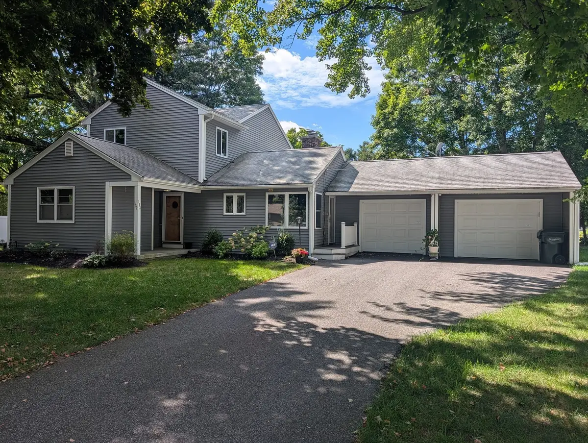 192 Ambrose St, Springfield, MA 01109 - #1