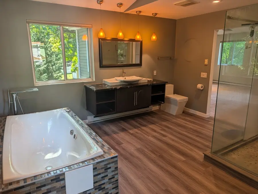 192 Ambrose St, Springfield, MA 01109 - #2