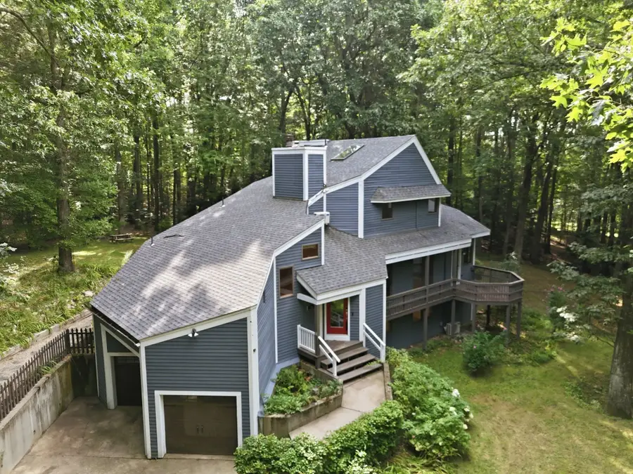 616 Station Rd, Amherst, MA 01002 - #3