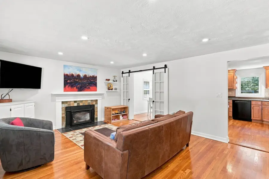 346 Weston Street, Waltham, MA 02453 - #3