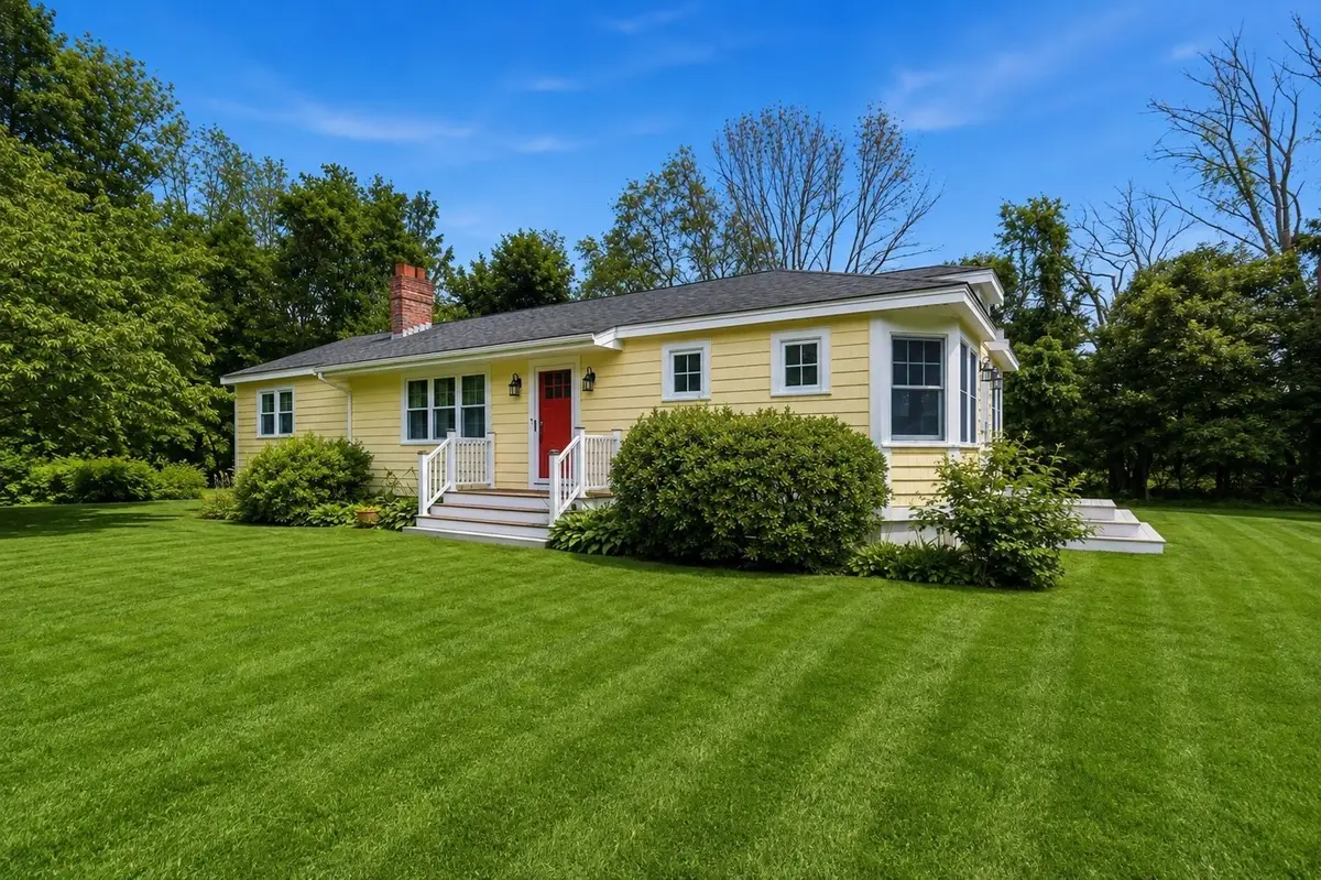 9 Felton Ln, West Newbury, MA 01985 - #1
