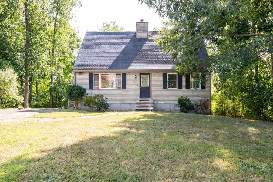 136 North St, Danvers, MA 01923 - #2