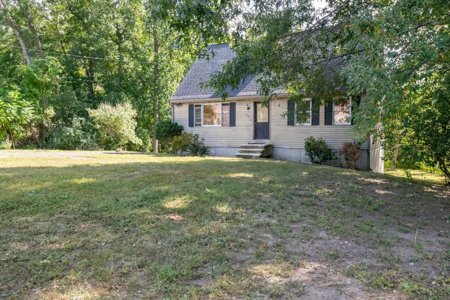 136 North St, Danvers, MA 01923 - #3