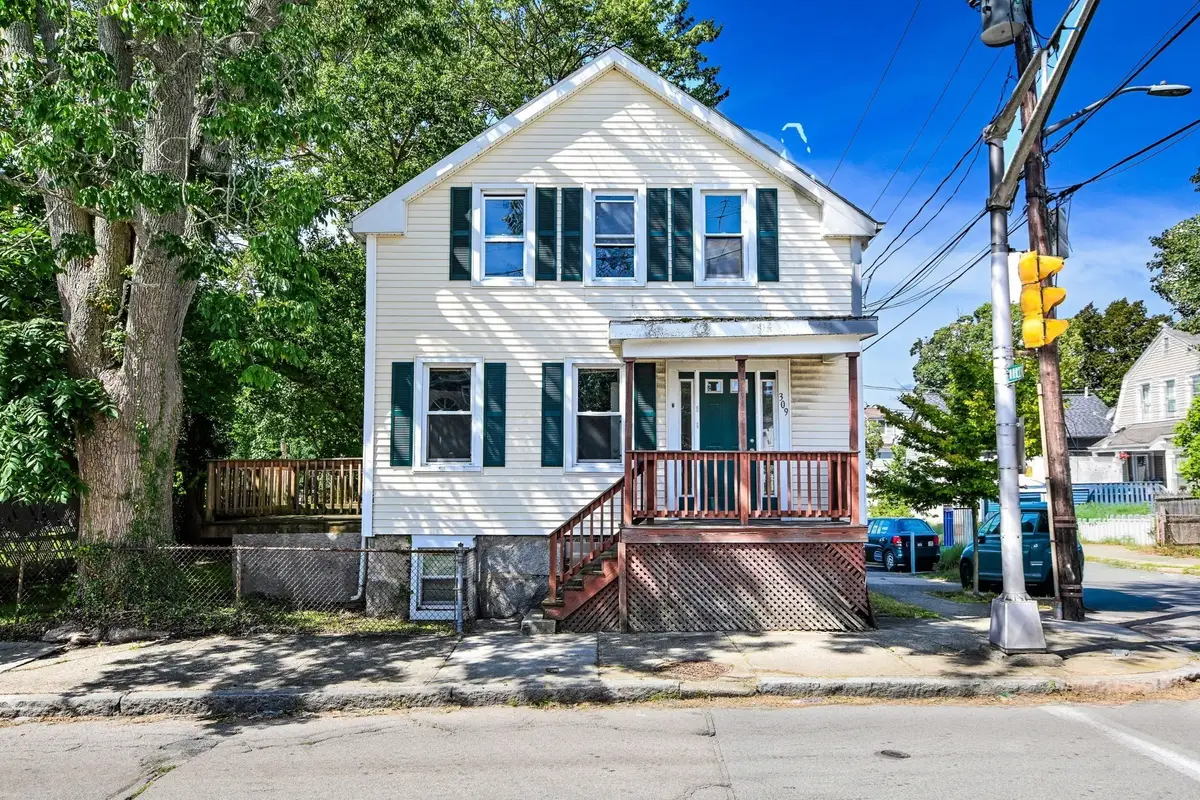 309 Cottage St, New Bedford, MA 02740 - #1
