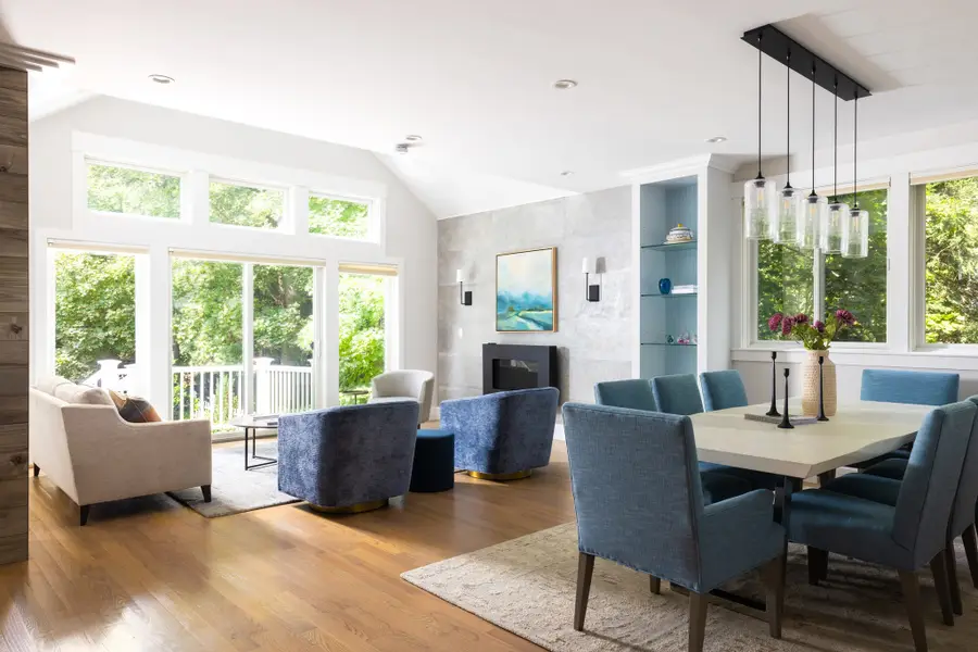 321 Lake Ave, Newton, MA 02461 - #2