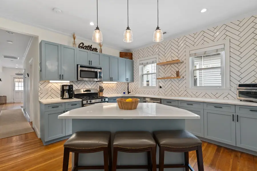 285 Minot St #2, Boston, MA 02124 - #2