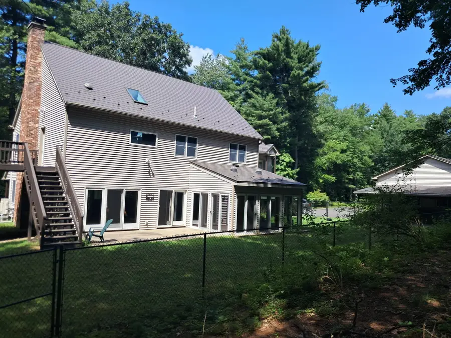 55 Howard St, Lunenburg, MA 01462 - #3