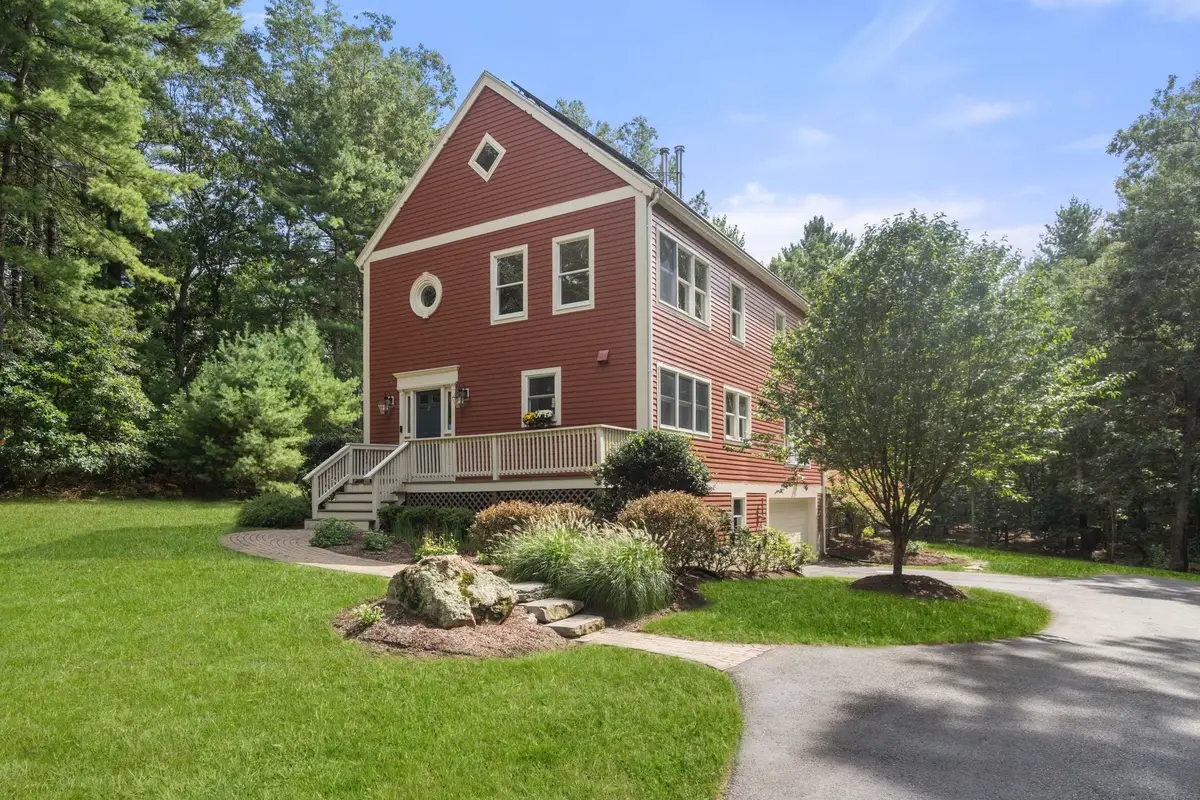 3 Goulding St. East, Sherborn, MA 01770 - #1