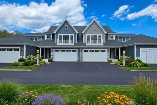 33 Yellowcress, Plymouth, MA 02360