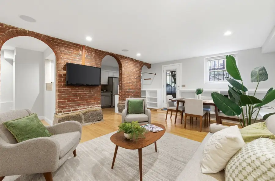 36 Worcester Sq #A, Boston, MA 02118 - #2